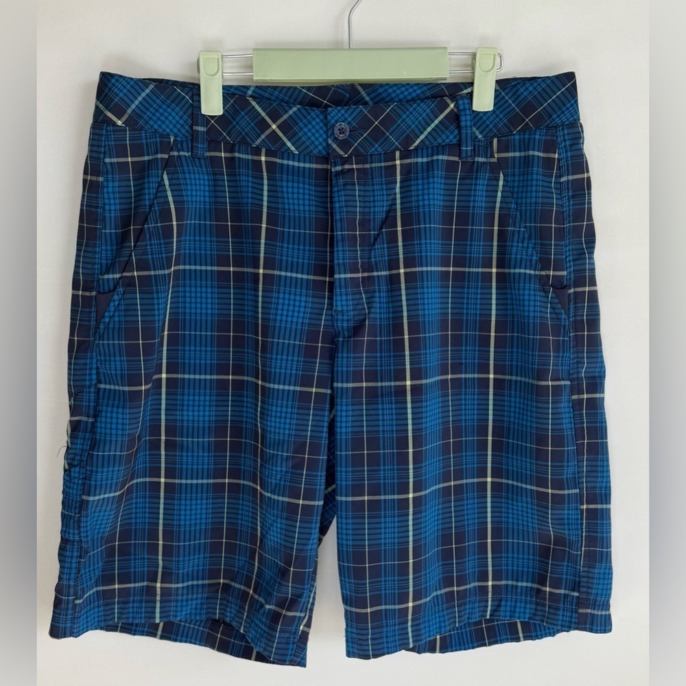 Fila golf shorts • Men’s size 34
